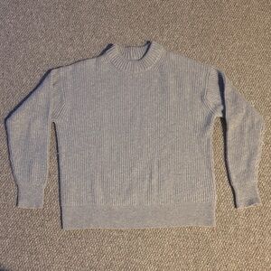 J Crew Cashmere Gray Sweater Small (fits more like a med). Excellent condition